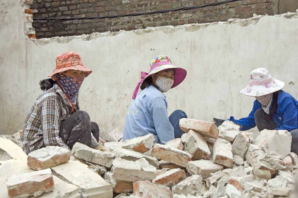 women builders-AsiaPhotoStock