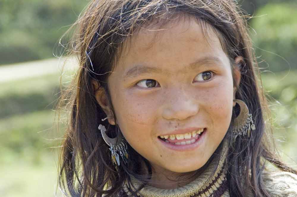 hmong young girl-AsiaPhotoStock