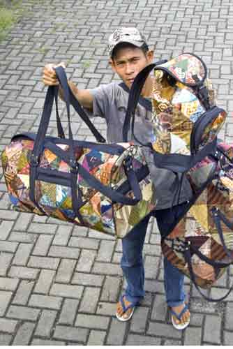 bag seller-AsiaPhotoStock