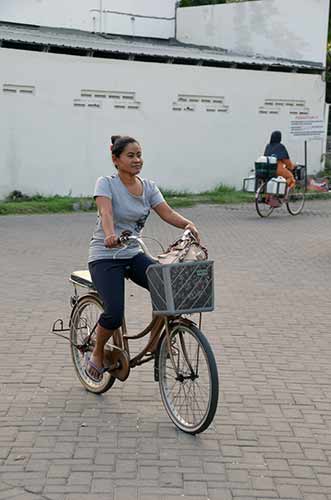 biking surabaya-AsiaPhotoStock