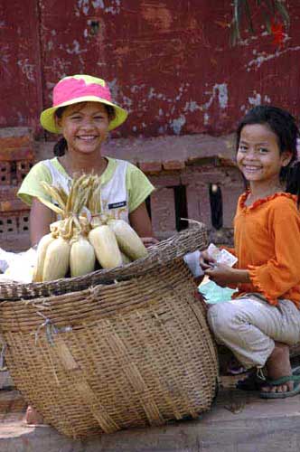 corn sellers-AsiaPhotoStock