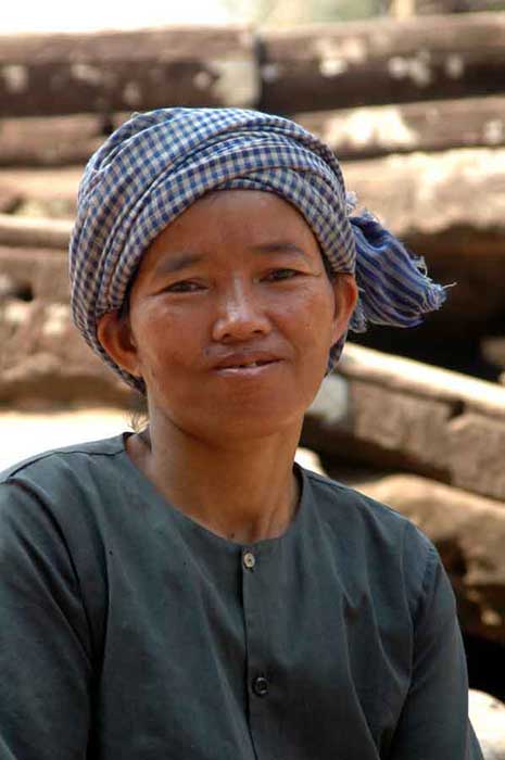 Cambodian female farmer-AsiaPhotoStock