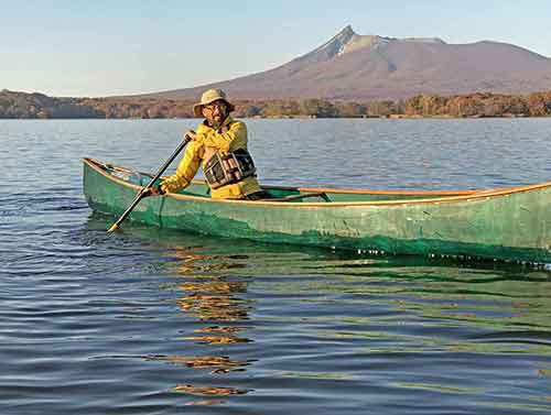 canoe on lake onuma-AsiaPhotoStock