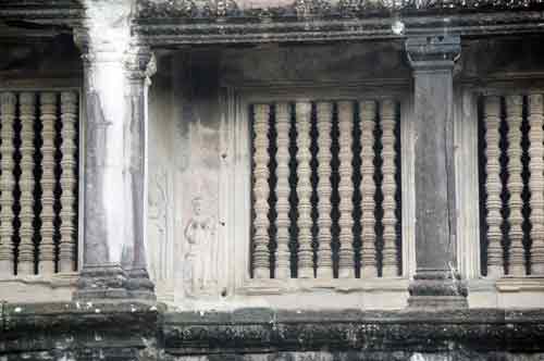 columns angkor-AsiaPhotoStock