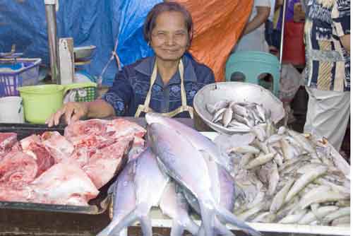 fish stall cabanatuan-AsiaPhotoStock