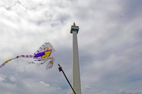 fly kite-AsiaPhotoStock