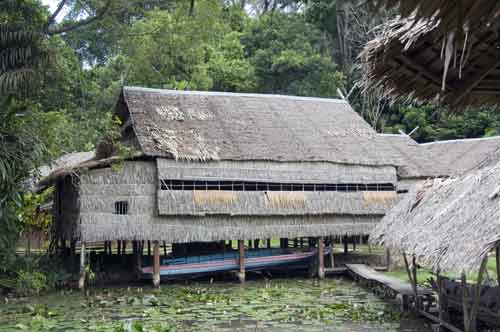 traditional sabah house-AsiaPhotoStock