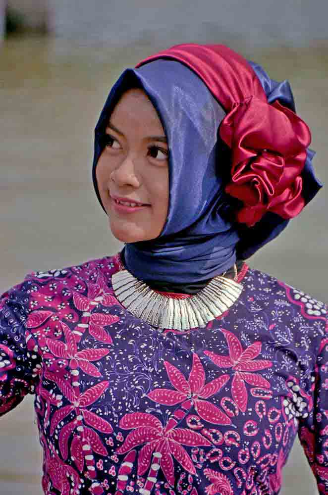 muslim girl model-AsiaPhotoStock