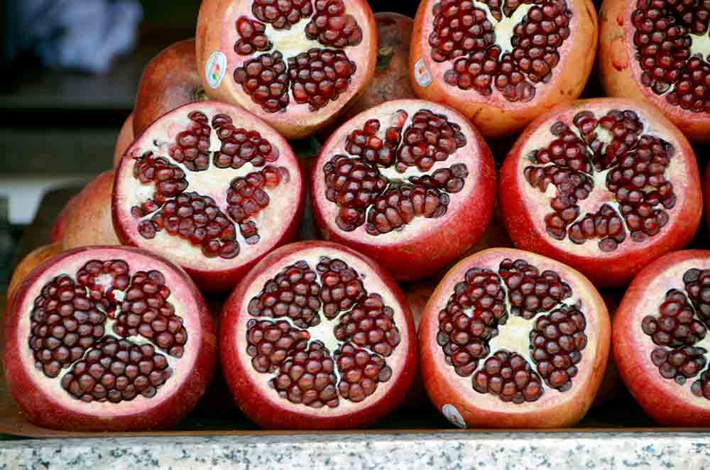 pomegranate-AsiaPhotoStock