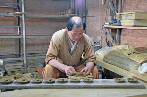 pottery maker-AsiaPhotoStock