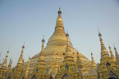 shwedagon pagoda-AsiaPhotoStock