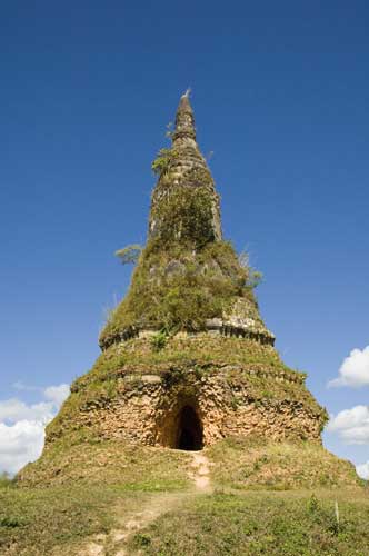 stupa muang-AsiaPhotoStock