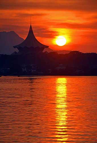 sunset dun kuching-AsiaPhotoStock