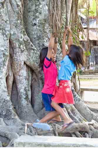 swinging at mendut-AsiaPhotoStock